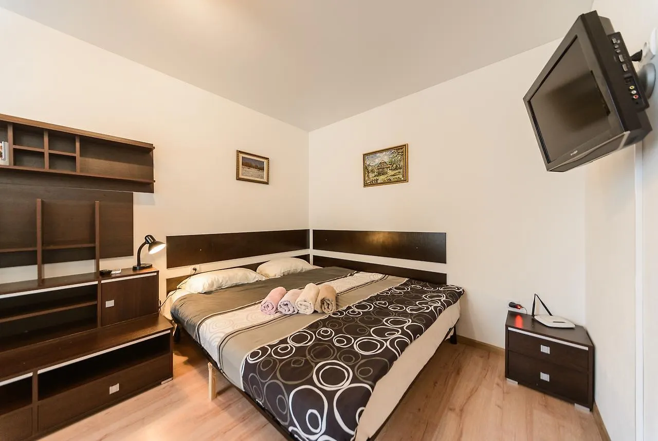 New Appartment Near Kyiv Airport Ucraina