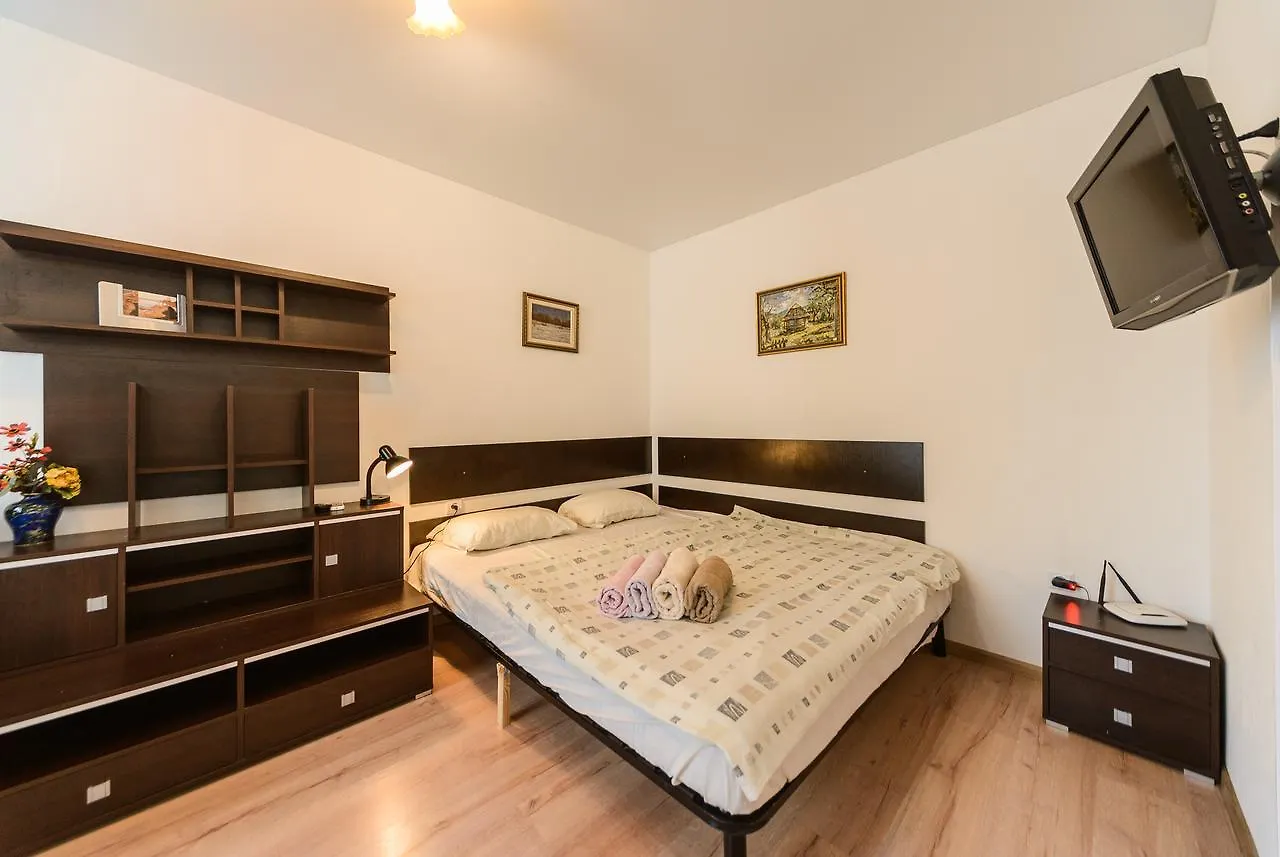 New Appartment Near Kyiv Airport Apartment